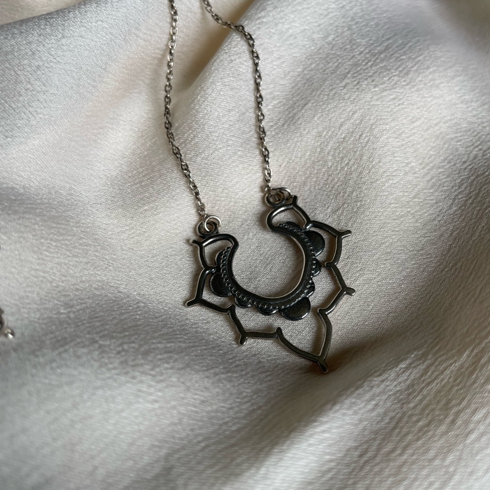 925 Sterling Silver necklace